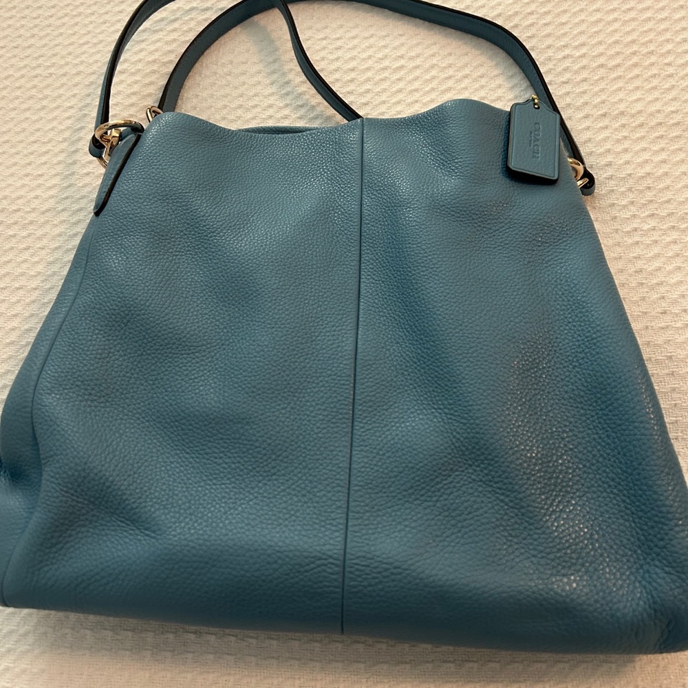 Coach Bag - Picture 2 of 5